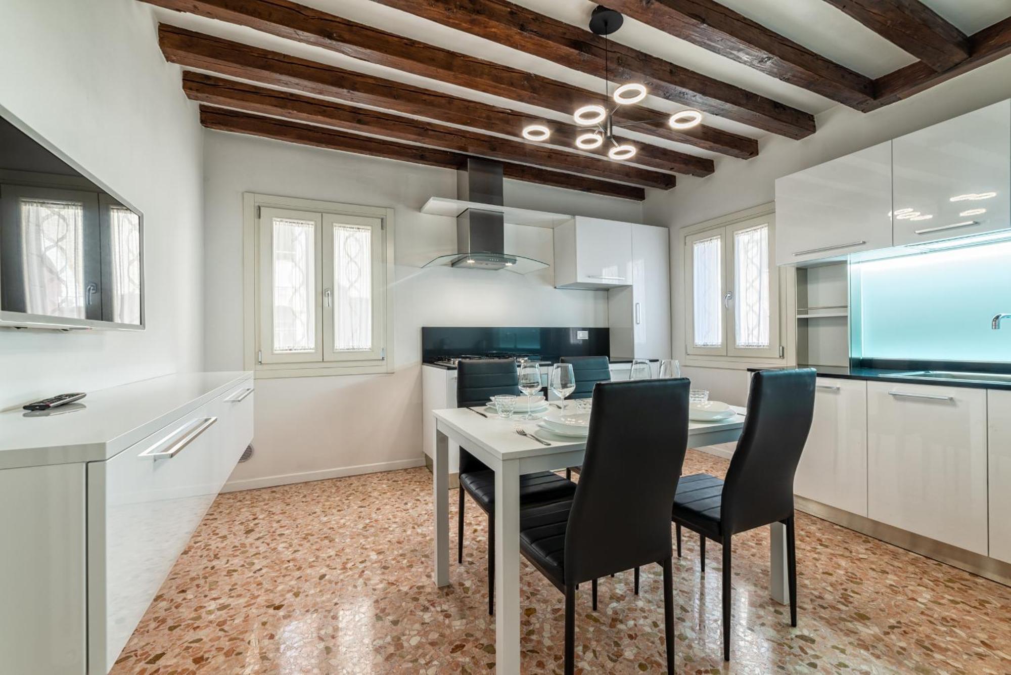 Casanova Fenice - Canal View Venecia Habitación foto